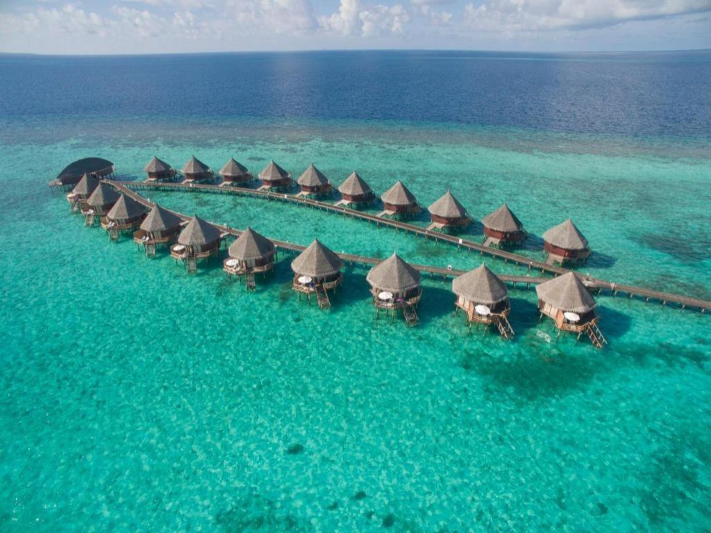 Angaga Island Resort And Spa Экстерьер фото