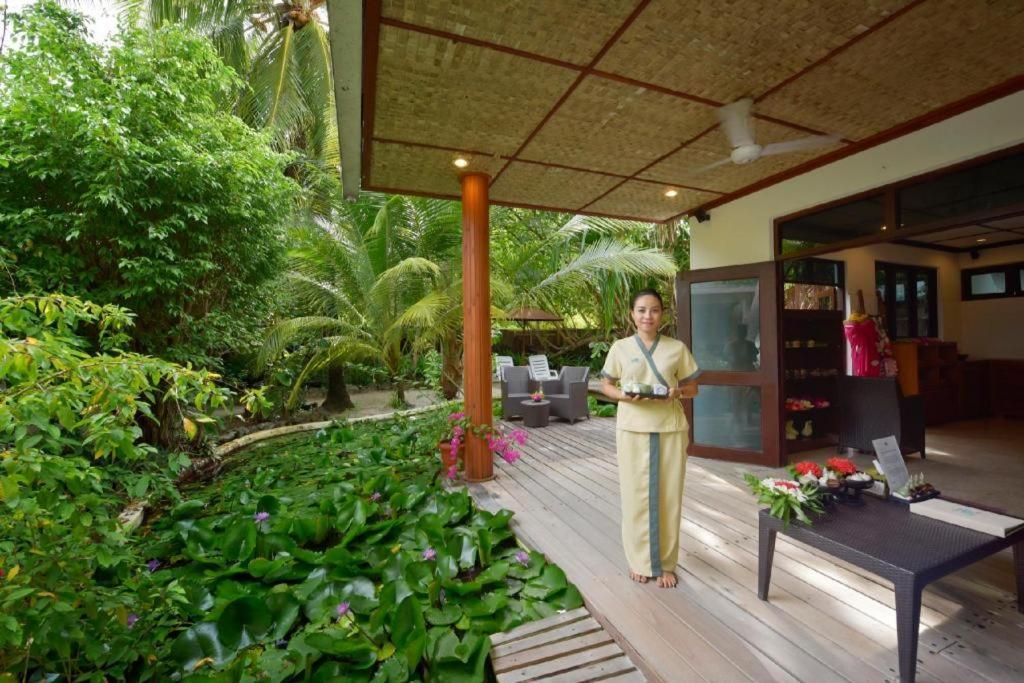 Angaga Island Resort And Spa Экстерьер фото